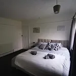 Peaceful Stay Near Derby City Centre Room 3